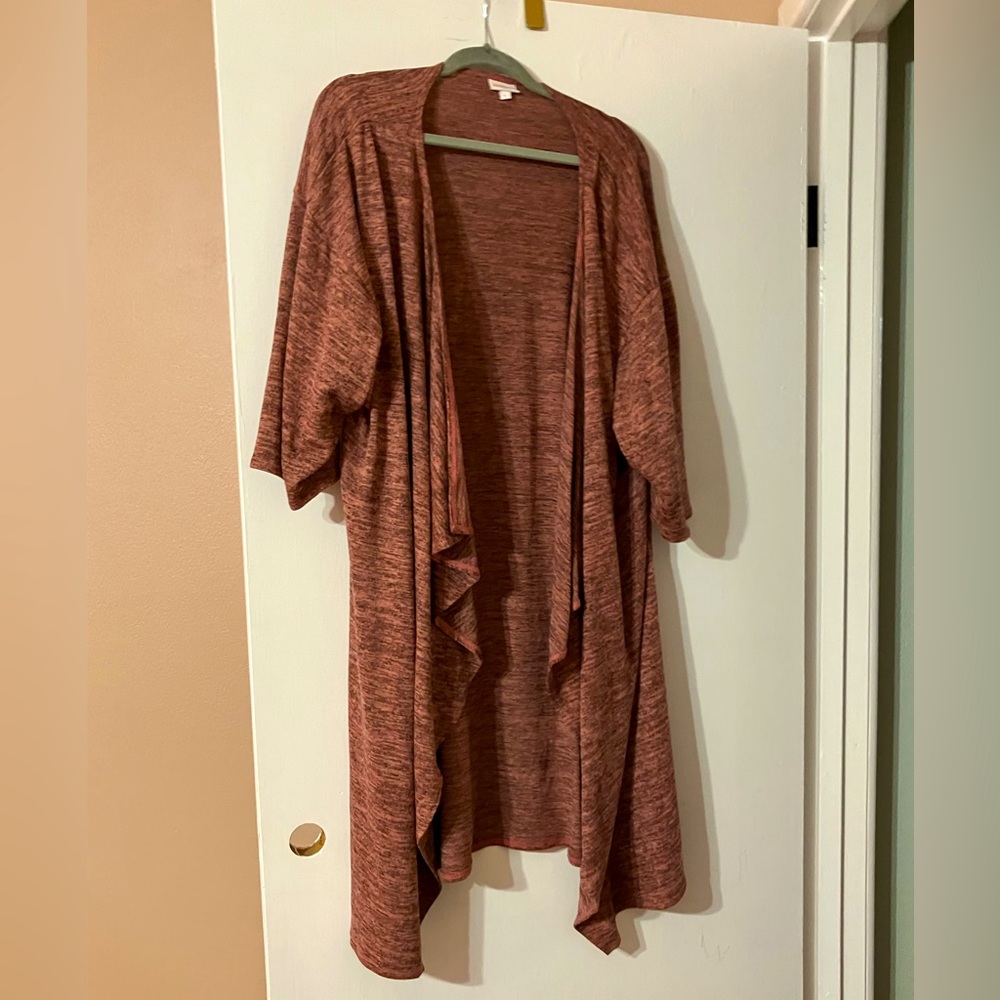 Pink knit kimono